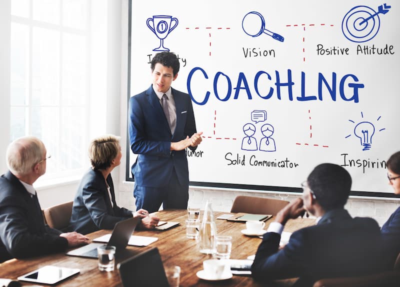 SEO für Coaches: Vision, Inspiration, Ziele wird von einem Coach gelehrt.